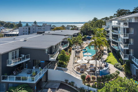 Mantra Nelson Bay - Accommodation Daintree 0