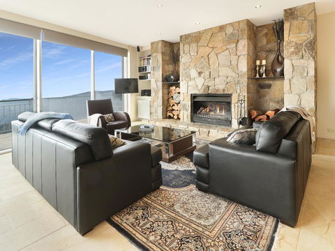 MarkII 4 West - Accommodation Daintree 1