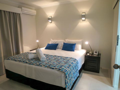 Marlin Waters Beachfront Apartments - Accommodation Daintree 1