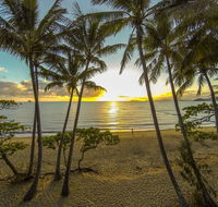 Marlin Waters Beachfront Apartments - Accommodation Daintree