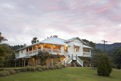 Mavis's Cabins @ Mt Warning - Accommodation Daintree 0
