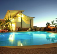 Mayfair Motel - Accommodation Daintree