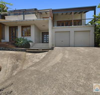 Mcauleys Beach House - Accommodation Daintree