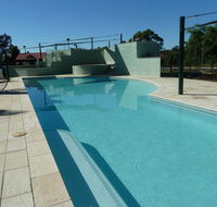 McNevins Logan Park Motel - Accommodation Daintree