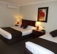 McNevins Warwick Motel - Accommodation Daintree
