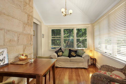 Megalong Manor - Accommodation Daintree 3