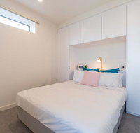 Melbourne CBD 1 Bedroom SkylineLa Trobe Tower - Accommodation Daintree