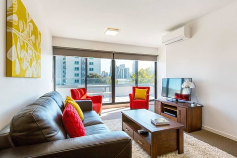 Melbourne City Views - Accommodation Daintree 1