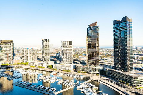 Melbourne Private Apartments - Collins Street Waterfront, Docklands - Accommodation Daintree 2