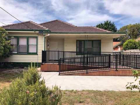 Melbourne Short Stay - Clayton Station, Monash Uni, Hospital - Accommodation Daintree 0
