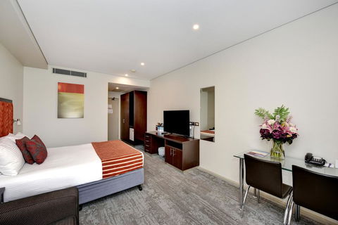 Mercure Centro Port Macquarie - Accommodation Daintree 2