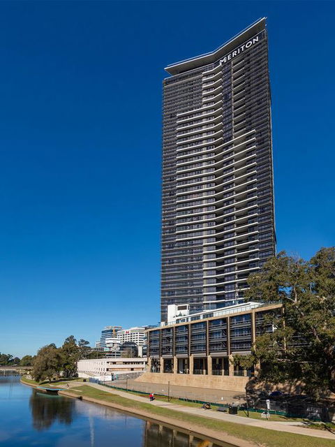 Meriton Suites Church Street, Parramatta - Accommodation Daintree 3