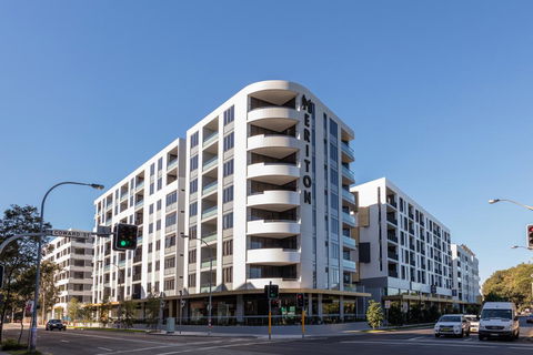 Meriton Suites Coward Street, Mascot - Accommodation Daintree 1