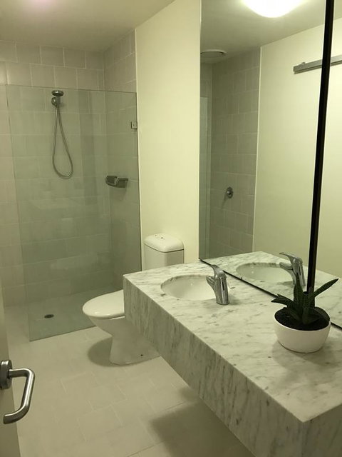MH Self Contained Apartments QV1 - Accommodation Daintree 3
