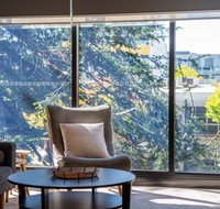 Midnight Apartments Accommodate Canberra - Accommodation Daintree