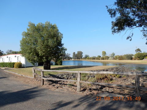 Millmerran Village Caravanpark - Accommodation Daintree 0