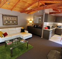 Mirkwood Forest Self-contained Spa Cottages - Accommodation Daintree