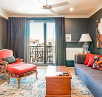 Modern 1 Bedroom Apartment In The Italian Forum - Accommodation Daintree