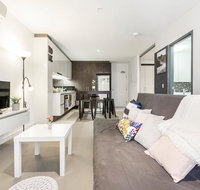 MODERN 2 BEDROOMS -SOUTHERN CROSS STATION - Accommodation Daintree