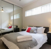Modern Neat Convenient Apartment Close to Airport - Accommodation Daintree