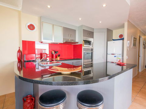 Moffat Breeze Unit 3 , 3 Moffat Street - Accommodation Daintree 3