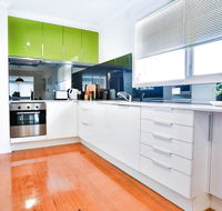 Mont Albert 2 Bedrooms Morden House - Accommodation Daintree
