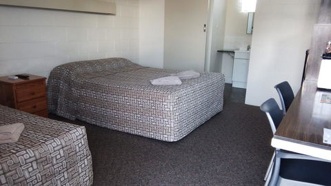 Monto Colonial Motor Inn - Accommodation Daintree 0