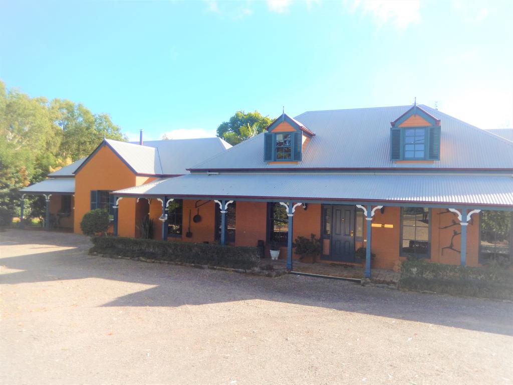 Nambour West QLD Accommodation Daintree