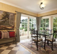 Mountain Whispers Strawberry Patch - Accommodation Daintree