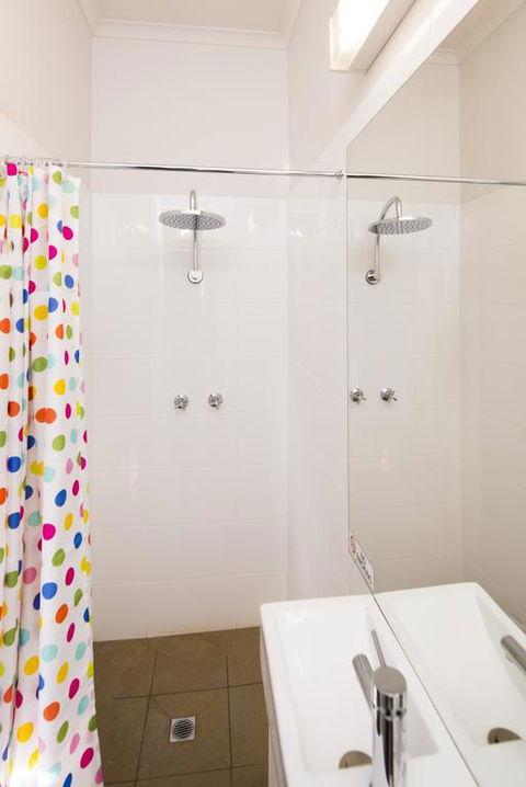 Mowbray Hotel - Accommodation Daintree 3