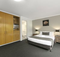 Mt Ommaney Hotel Apartments - Accommodation Daintree