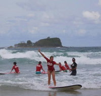 Mudjimba Esplanade Villa - Accommodation Daintree