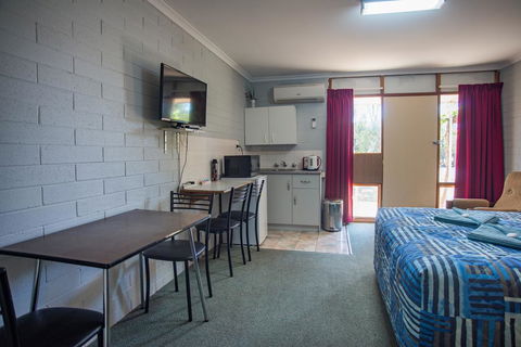 Murray Bridge Motor Inn - Accommodation Daintree 2