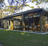 Myer House - Accommodation Daintree