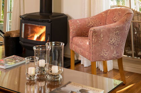 Myers Creek Cascades Luxury Cottages - Accommodation Daintree 3