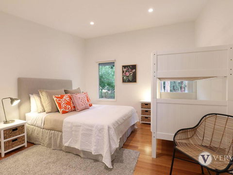 Myers Road Retreat Plus Guest House - Accommodation Daintree 2