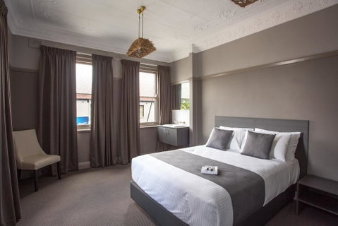 Nags Head Hotel - Accommodation Daintree 0