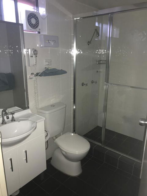Narellan Motor Inn - Accommodation Daintree 3