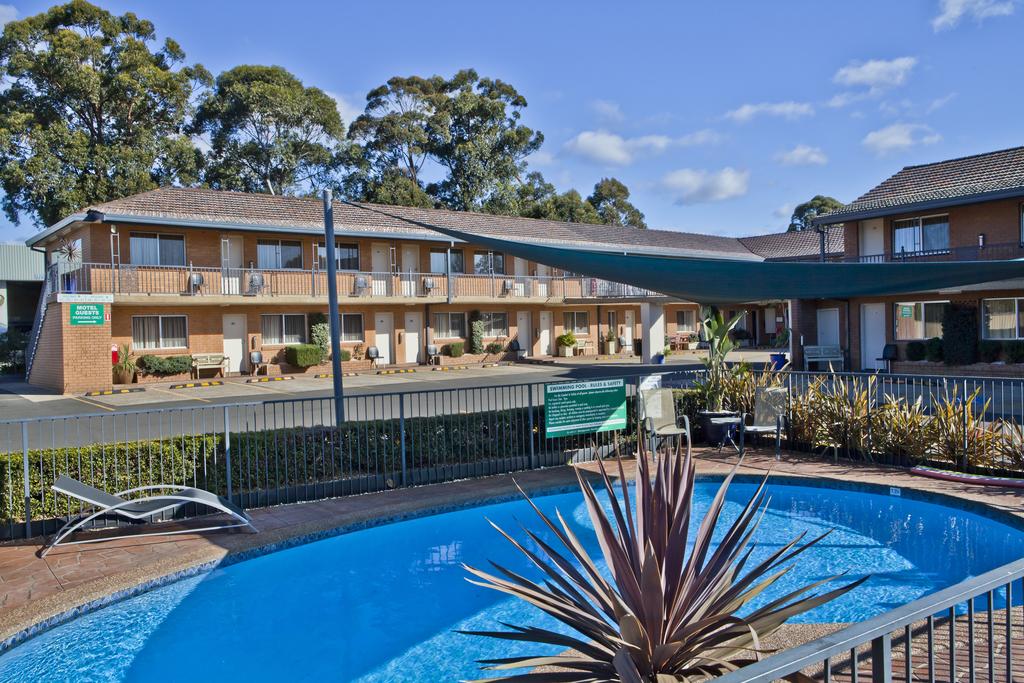 Mount Annan NSW Accommodation Daintree