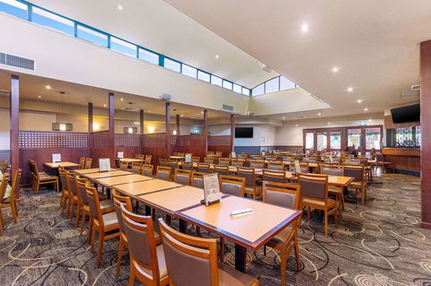 Quality Hotel Bayswater - Accommodation Daintree 3