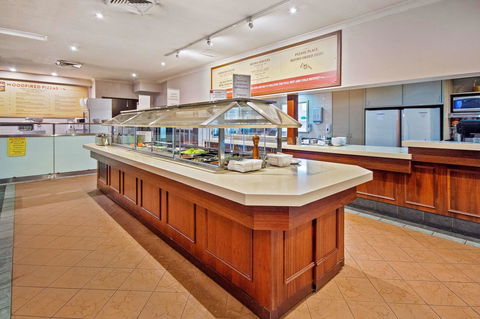 Quality Hotel Bayswater - Accommodation Daintree 17