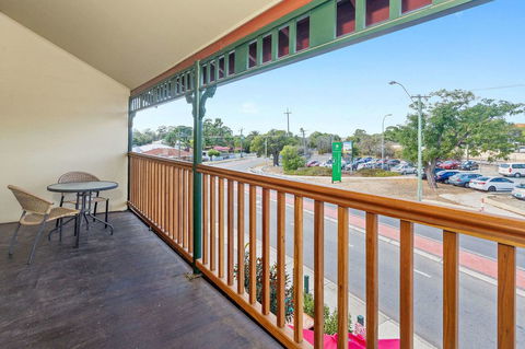 Quality Hotel Bayswater - Accommodation Daintree 13