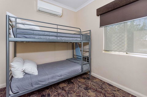 Quality Hotel Bayswater - Accommodation Daintree 15
