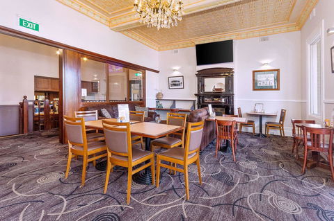 Quality Hotel Bayswater - Accommodation Daintree 16
