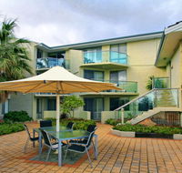 Scarborough Beach Front Resort - Shell Ten - Accommodation Daintree