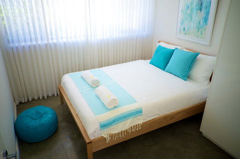 Cottesloe Artist's Beach Retreat - Accommodation Daintree 3