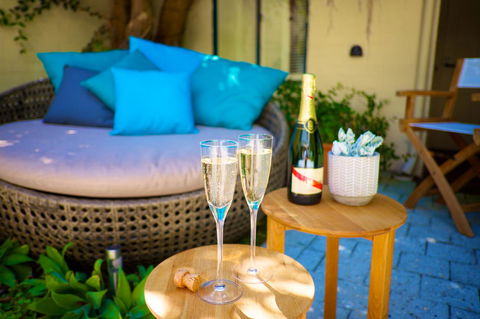 Cottesloe Artist's Beach Retreat - Accommodation Daintree 29