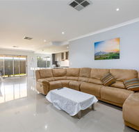 Rainbow Dream House - Accommodation Daintree