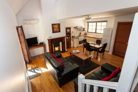 Riverglen Chalets - Accommodation Daintree 37