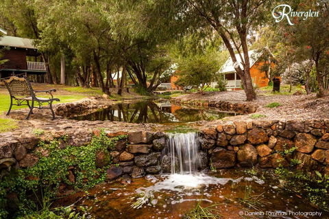 Riverglen Chalets - Accommodation Daintree 29